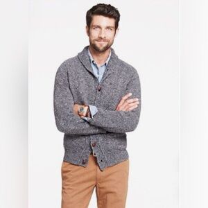 J. Crew Mens Gray Lambs Wool Button Down Cardigan Sweater Size Medium